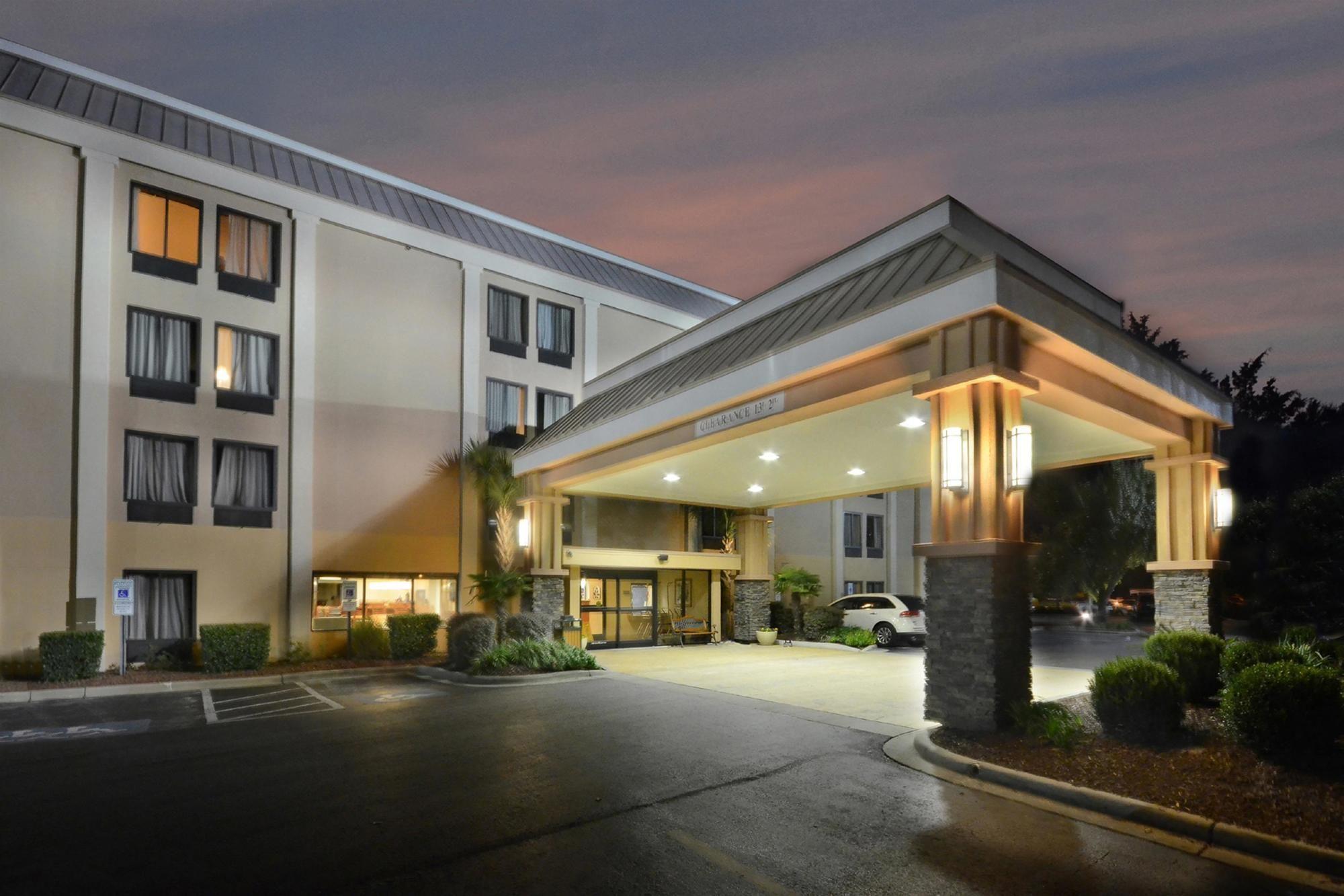 Best Western Plus Wilmington / Wrightsville Beach Exterior photo