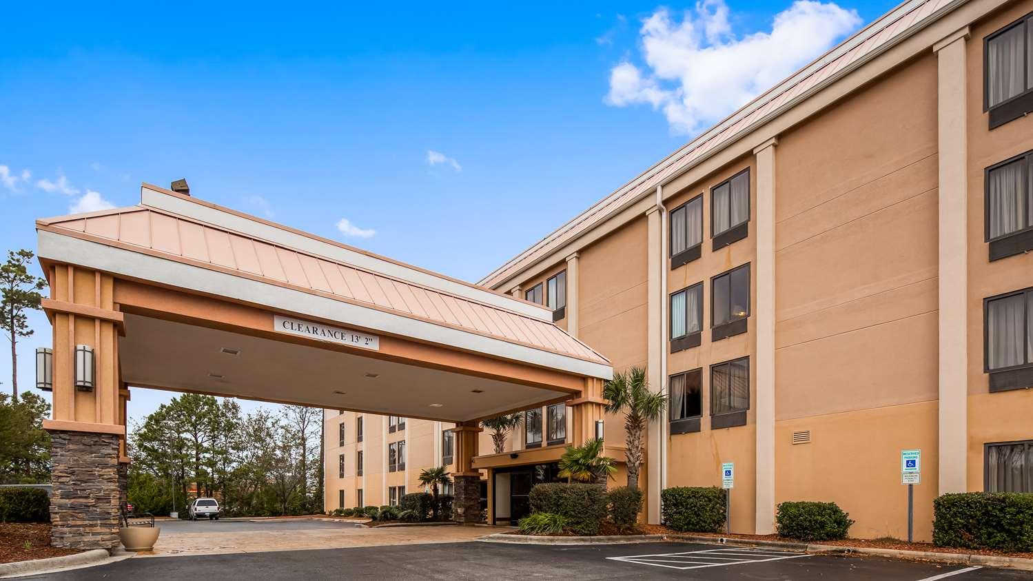 Best Western Plus Wilmington / Wrightsville Beach Exterior photo